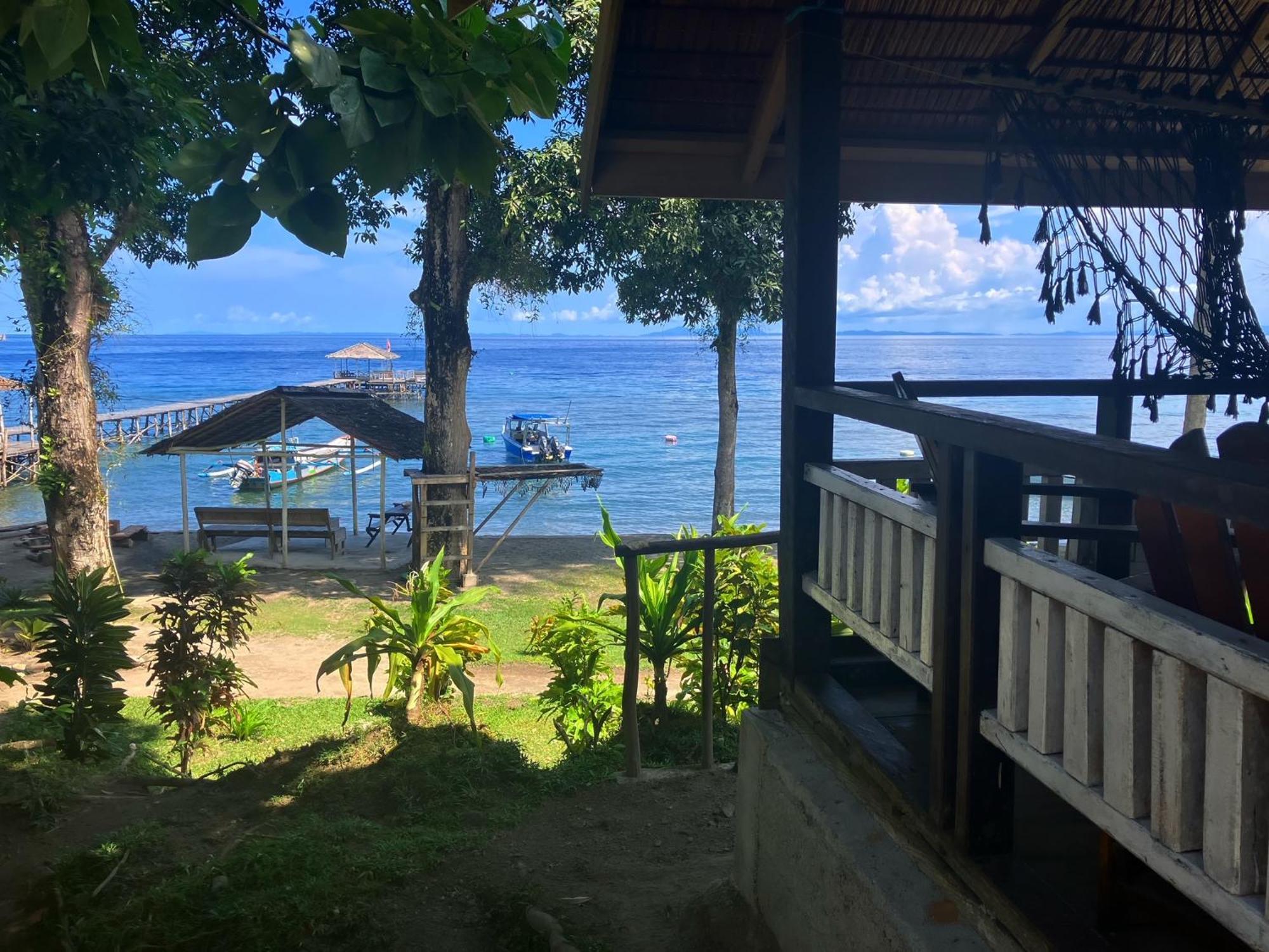 Pristine Paradise Dive Resort - Togean Islands, Una Una Pulau Unauna Exterior foto